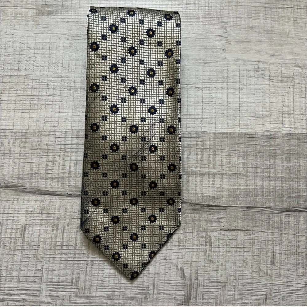 VINTAGE VALENTINO Metallic Gold Floral Tie - Picture 6 of 12